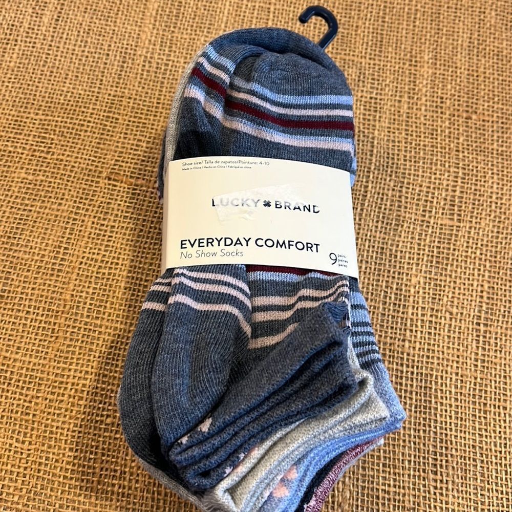 NWT Lucky Brand socks